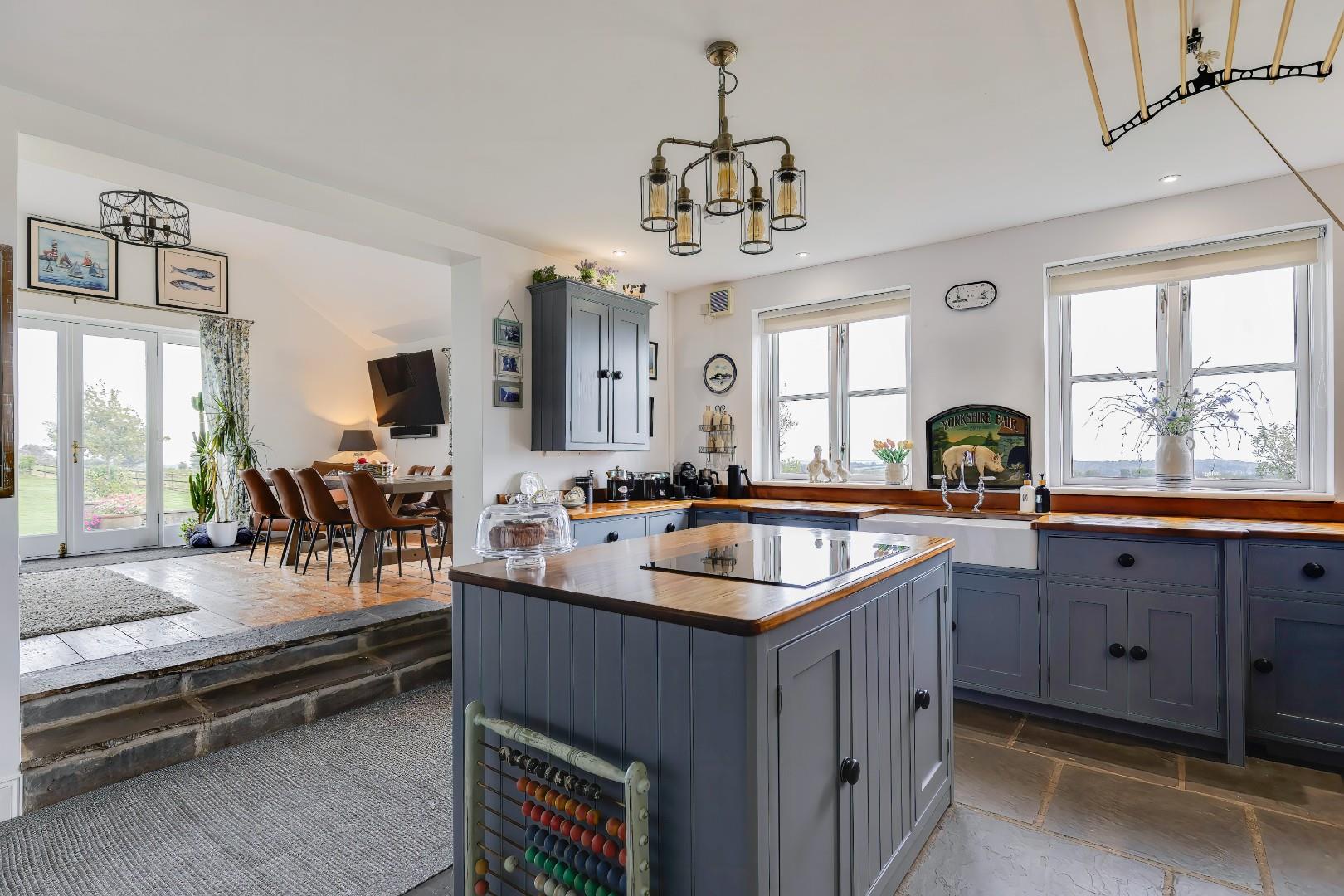 Trem Y Fro, Bonvilston, Vale Of Glamorgan, CF5 6TR